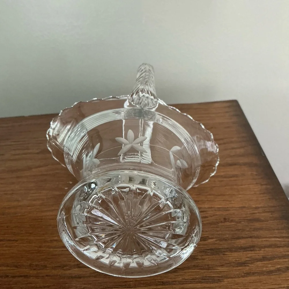 Duncan & Miller etched glass bride's basket